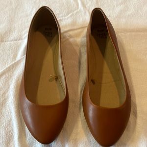 Time and Tru Women’s Flats